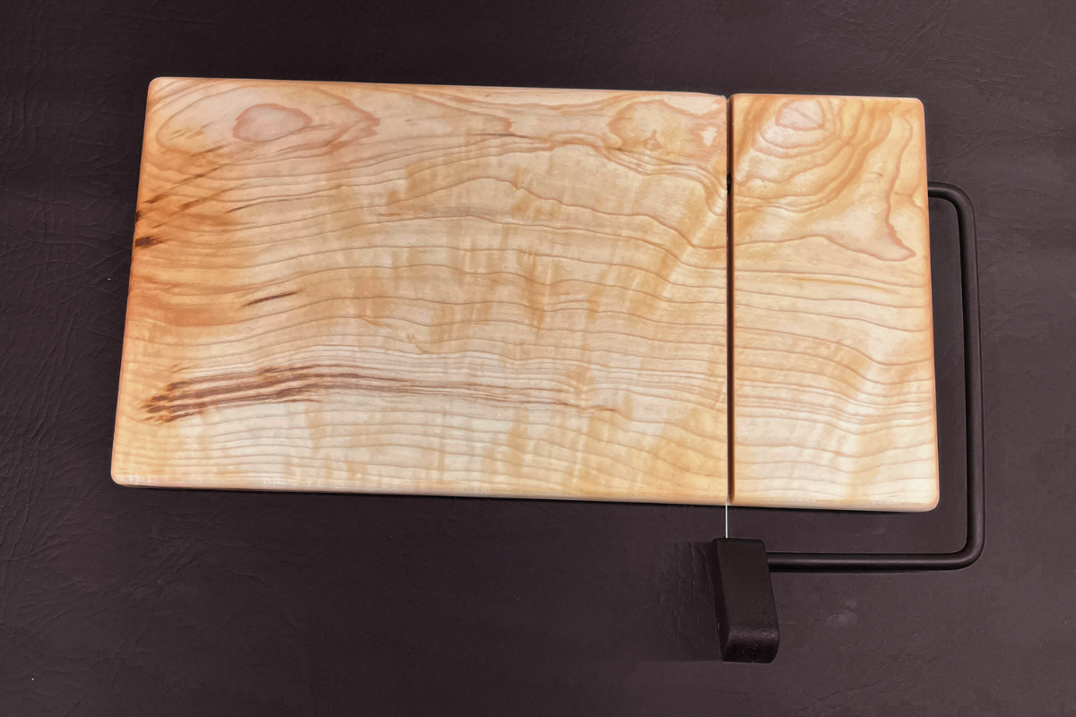 Ambrosia Maple Cheese Slicer — 6.5" x 12" x .75"
