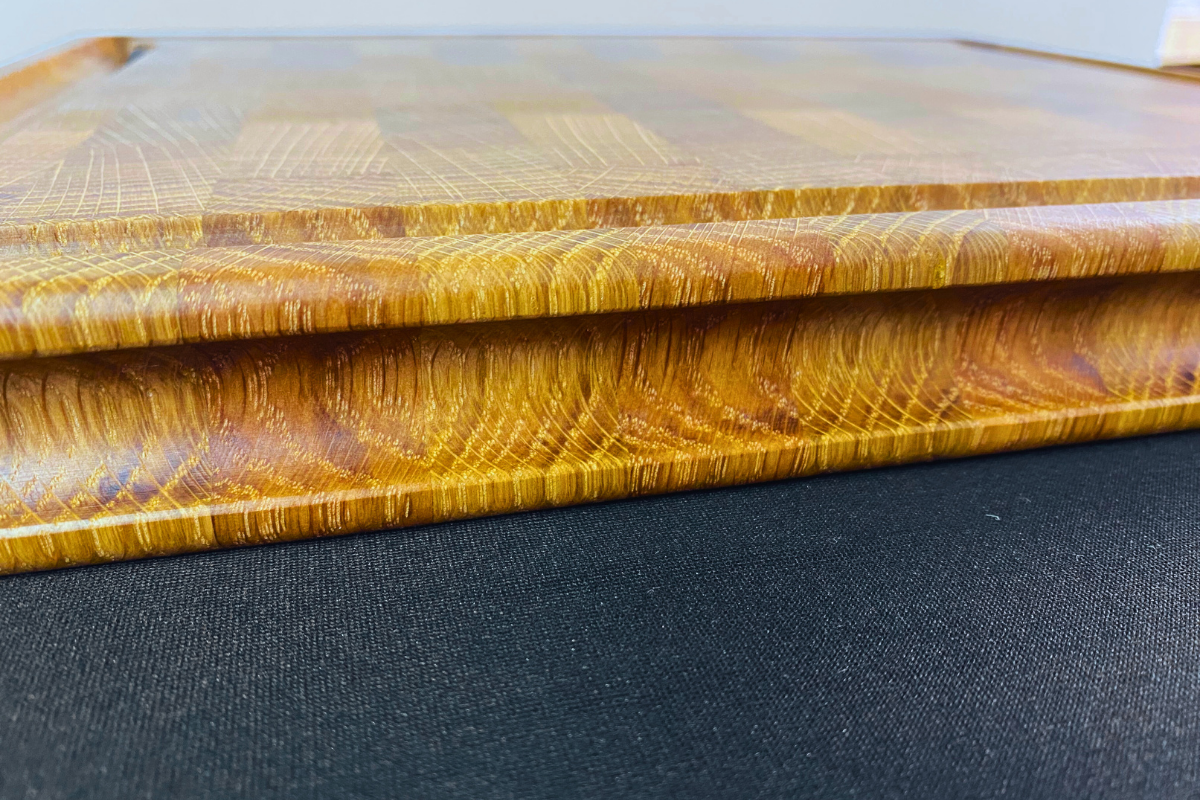 White Oak End Grain Cutting Board with Juice Groove — 11.5" x 14" x 1.25"